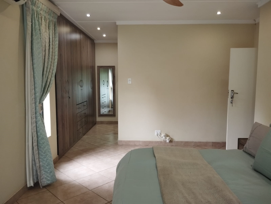 4 Bedroom Property for Sale in Grimbeeck Park North West